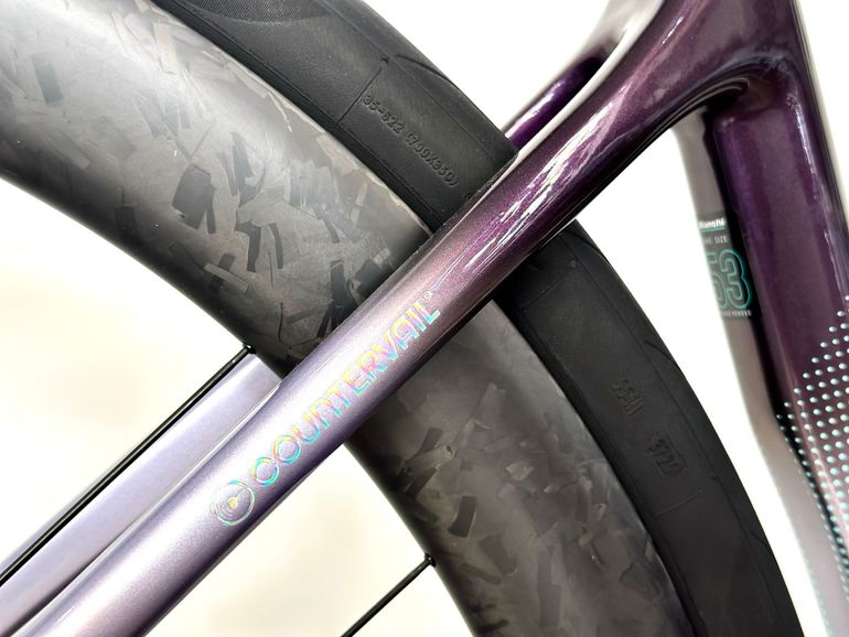 Použité Bianchi Infinito Launch Edition ULTEGRA DI2 2026 2026 Road & Gravel — obrázek 10 z 10