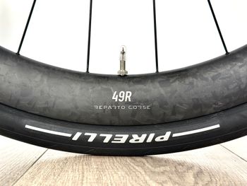 Použité Bianchi Infinito Launch Edition ULTEGRA DI2 2026 2026 Road & Gravel — obrázek 7 z 10