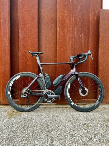Tweedehands Orbea ORCA AERO M20iLTD 2023 2023 Racefiets & gravel