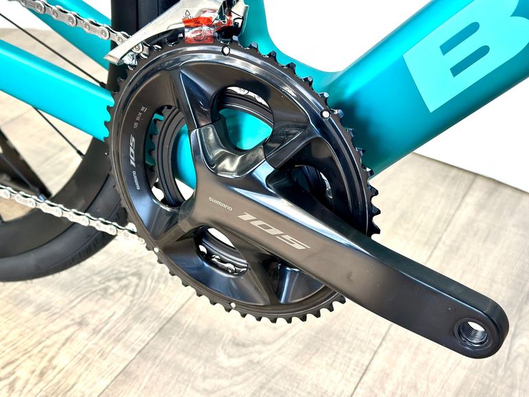 Used Bianchi Infinito 105 2026 2026 Road & Gravel, Green — image 4 of 8