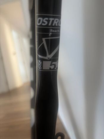 Käytetty Factor OSTRO VAM - Frameset Premium 2024 Frameset 2024 Road & Gravel — kuva 10 / 10