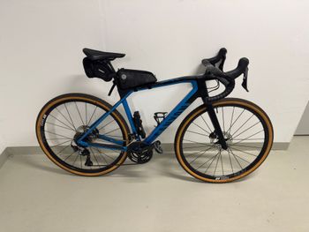 Canyon Grail CF SL 8 2021 2021 Road & Gravel de segunda mano, Azul — imagen 2 de 5