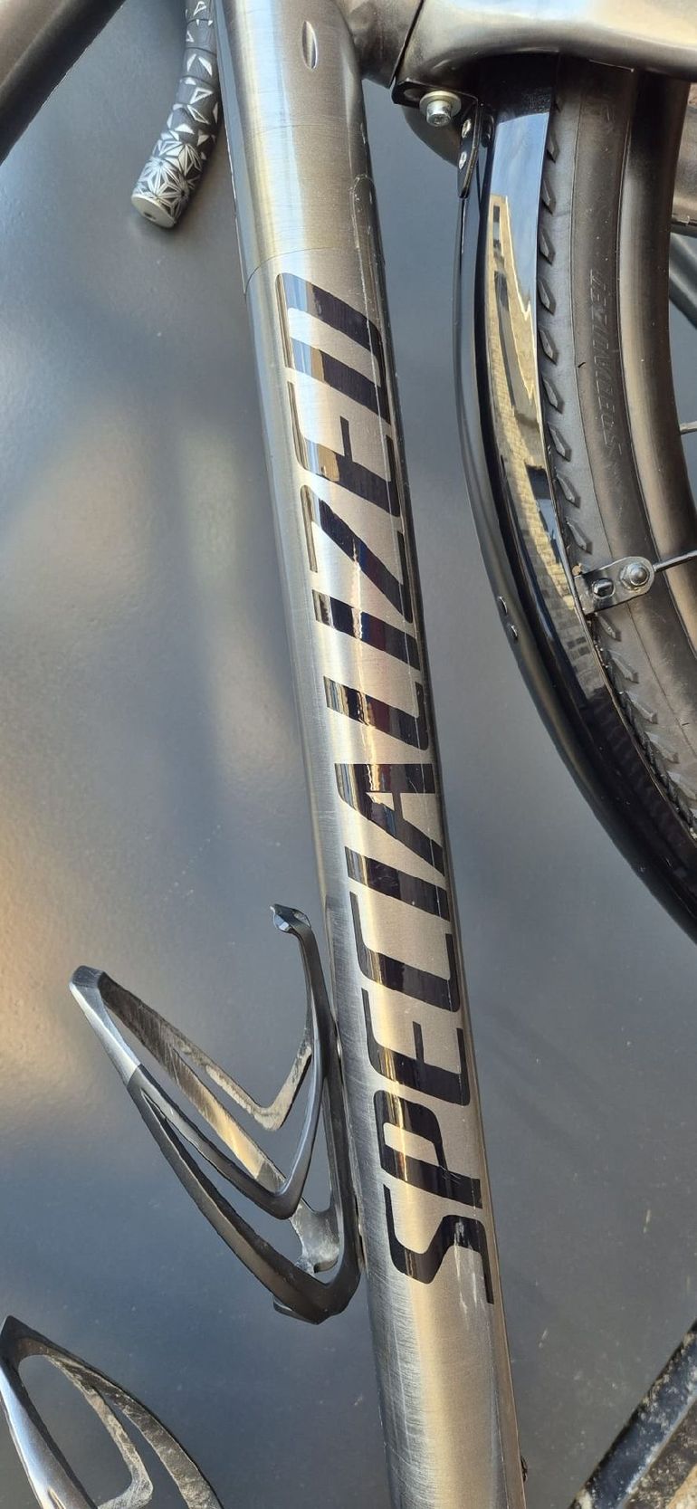 Specialized Diverge Comp E5 2022 2022 Road & Gravel de segunda mano, Gris claro — imagen 3 de 24