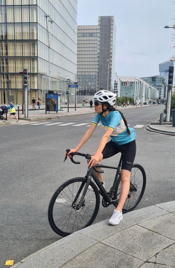 Trek Domane AL 2 Gen 4 2024 2024 Road & Gravel de segunda mano, Negro — imagen 3 de 4