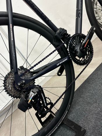 Used Standert Kreissäge RS Black Widow Sram Force AXS D2 2024 2024 Road & Gravel, Blue — image 10 of 24