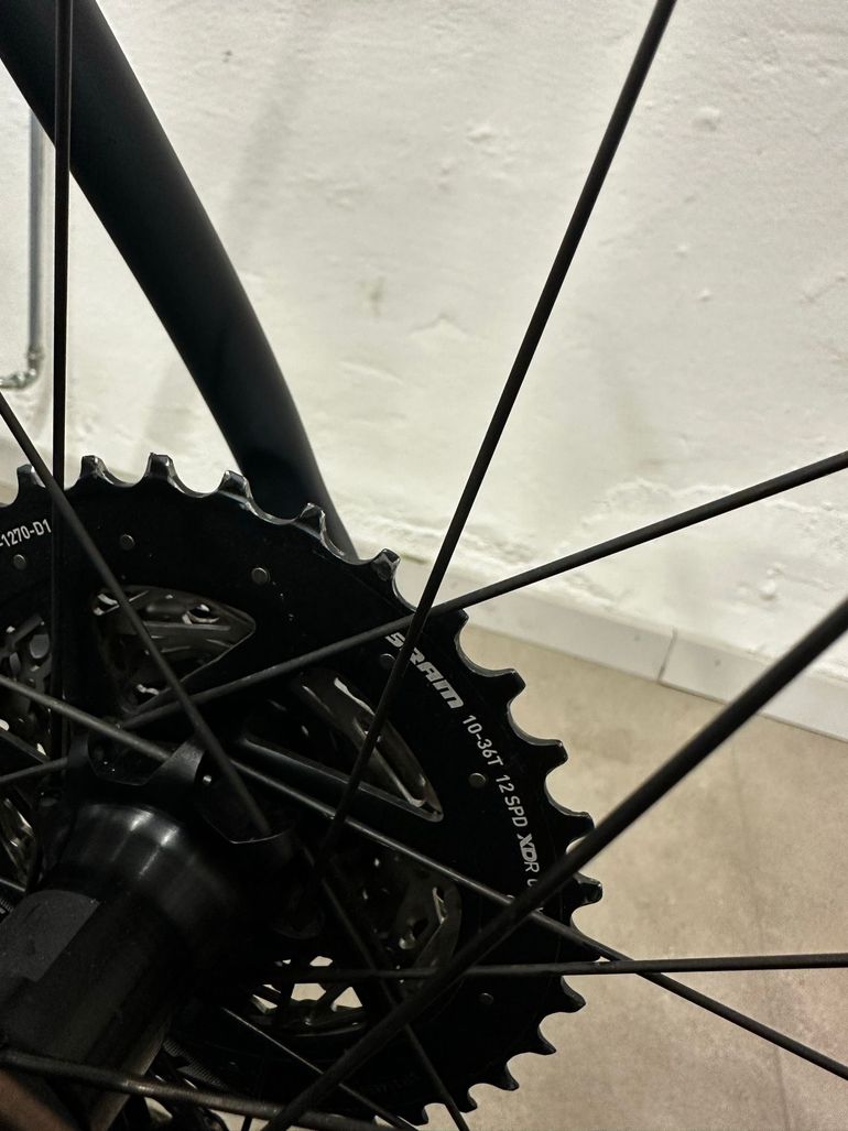 Used Standert Kreissäge RS Black Widow Sram Force AXS D2 2024 2024 Road & Gravel, Blue — image 14 of 24
