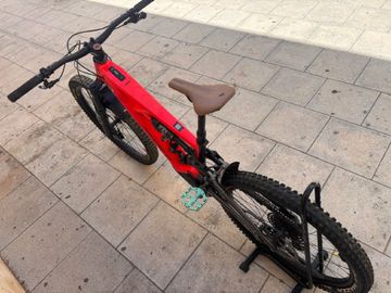 Used Norco Range VLT A1 2024 2024 Mountainbike, Red — image 2 of 5
