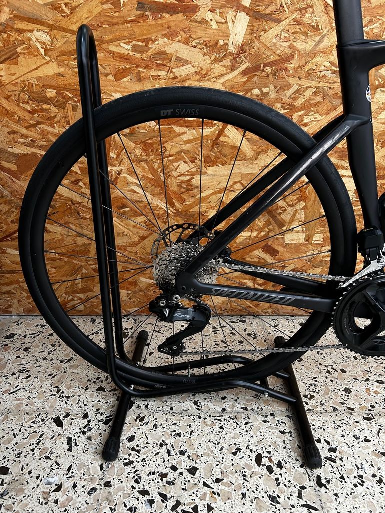 Použité Specialized Tarmac SL7 Comp - Shimano 105 Di2 2025 2025 Road & Gravel — obrázek 2 z 15