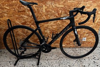 Použité Specialized Tarmac SL7 Comp - Shimano 105 Di2 2025 2025 Road & Gravel