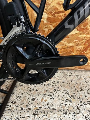 Použité Specialized Tarmac SL7 Comp - Shimano 105 Di2 2025 2025 Road & Gravel — obrázek 6 z 15