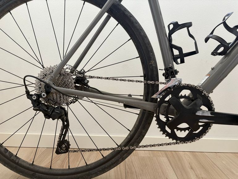 Używany Cannondale Topstone 2 2021 2021 Road & Gravel — zdjęcie 3 z 12