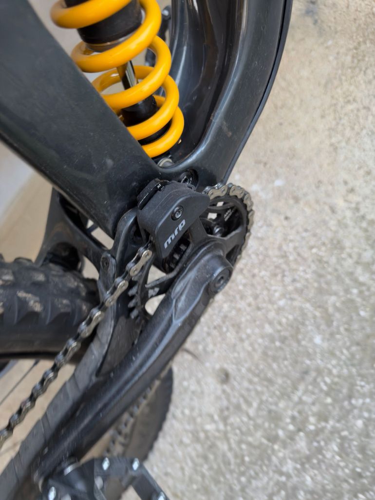 Trek Slash 9.8 GX 2022 2022 Mountainbike d'occasion — image 4 sur 7