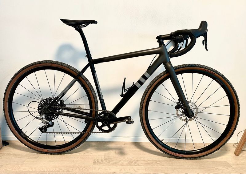 Tweedehands Specialized Crux Comp 2022 2022 Road & Gravel