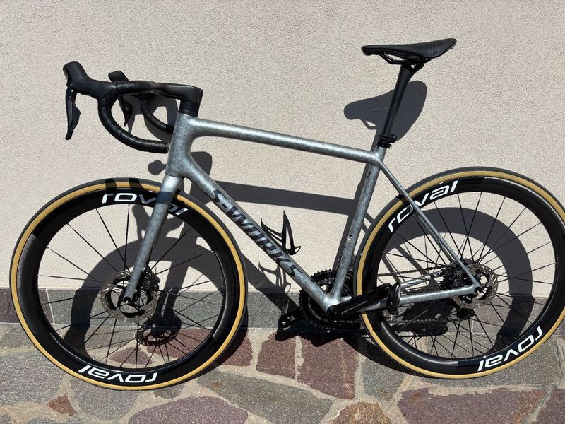 Used Specialized S-Works Aethos 2 Frameset 2026 Frameset 2026 Road & Gravel, Light Gray — image 2 of 7