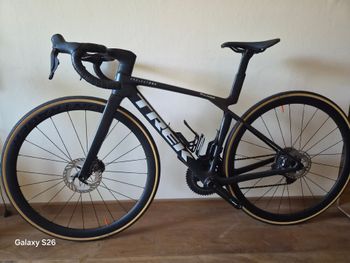 Käytetty Trek Madone SLR 7 Gen 8 2026 2026 Road & Gravel — kuva 2 / 6