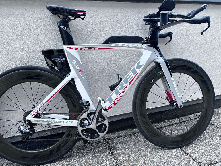 Używany Trek Speed Concept 9 Series Frameset 2016 2016 Road & Gravel — zdjęcie 1 z 7