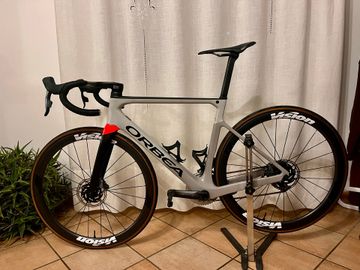 Gebrauchtes Orbea ORCA M21eLTD 2021 2021 Road & Gravel, Weiß — Bild 7 von 8