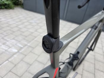 Použité BMC Roadmachine 01 THREE 2023 2023 Road & Gravel — obrázek 15 z 17