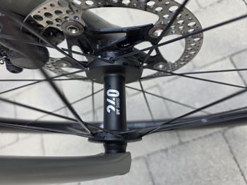 Použité BMC Roadmachine 01 THREE 2023 2023 Road & Gravel — obrázek 7 z 17