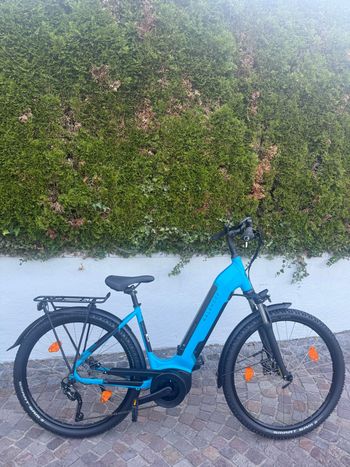 Kalkhoff ENTICE 3.B ADVANCE Wave 2021 2021 Urbanas y Touring de segunda mano