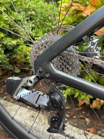 Used Specialized S-Works Tarmac SL7 - SRAM Red eTap AXS 2022 2022 Road & Gravel, Black — image 4 of 14