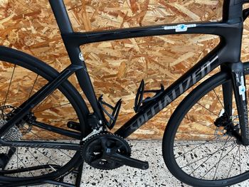 Použité Specialized Tarmac SL7 Comp - Shimano 105 Di2 2024 2024 Road & Gravel — obrázek 2 z 15