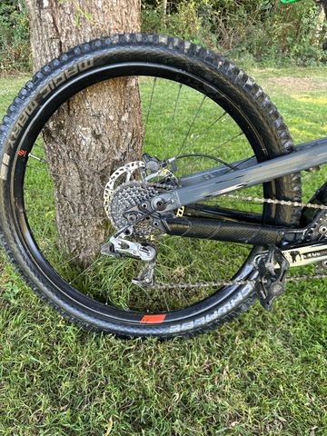 Scott Voltage SRAM SX Eagle 2016 Mountainbike de segunda mano, Gris claro — imagen 2 de 8
