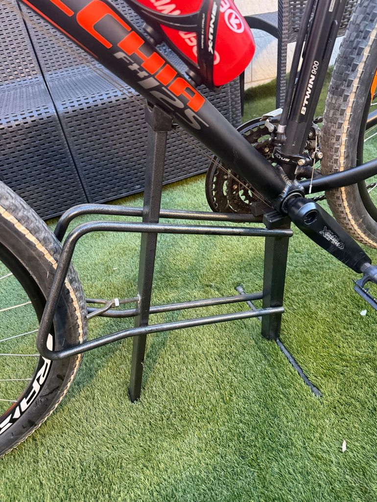 Used Bottecchia Custom Shimano Acera 2024 Mountainbike, Black — image 6 of 14