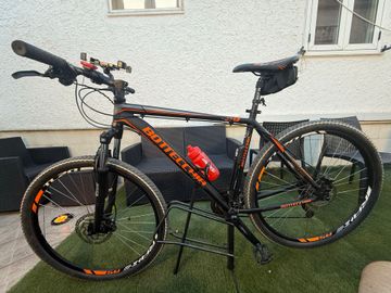 Bottecchia Custom Shimano Acera 2024 Mountainbike d'occasion — image 2 sur 14