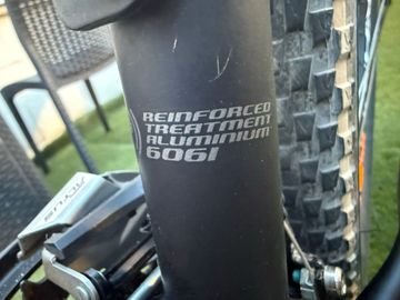 Bottecchia Custom Shimano Acera 2024 Mountainbike d'occasion — image 3 sur 14