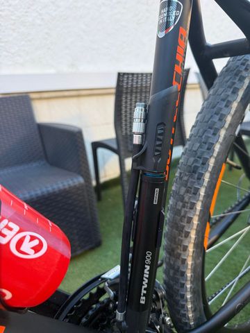 Bottecchia Custom Shimano Acera 2024 Mountainbike d'occasion — image 4 sur 14