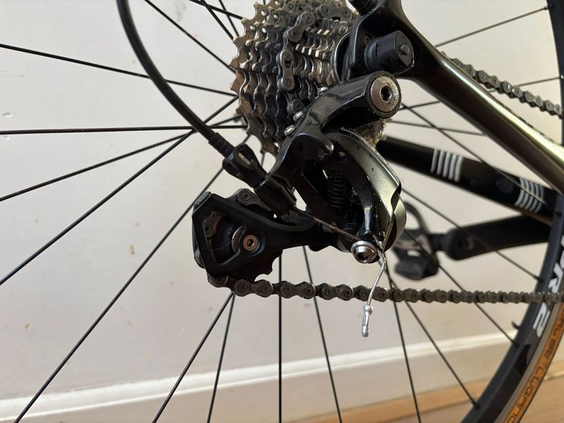 Used Giant TCR Advanced 2 2016 2016 Road & Gravel, Black — image 5 of 8