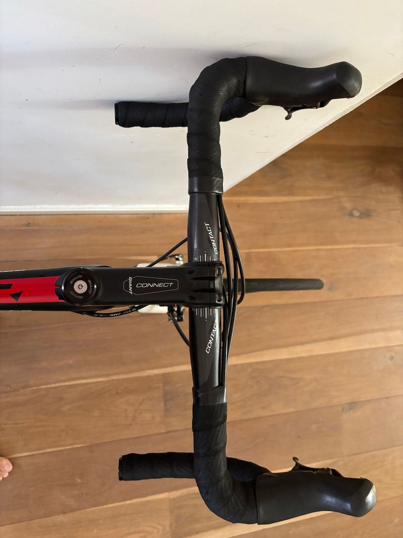 Used Giant TCR Advanced 2 2016 2016 Road & Gravel, Black — image 6 of 8