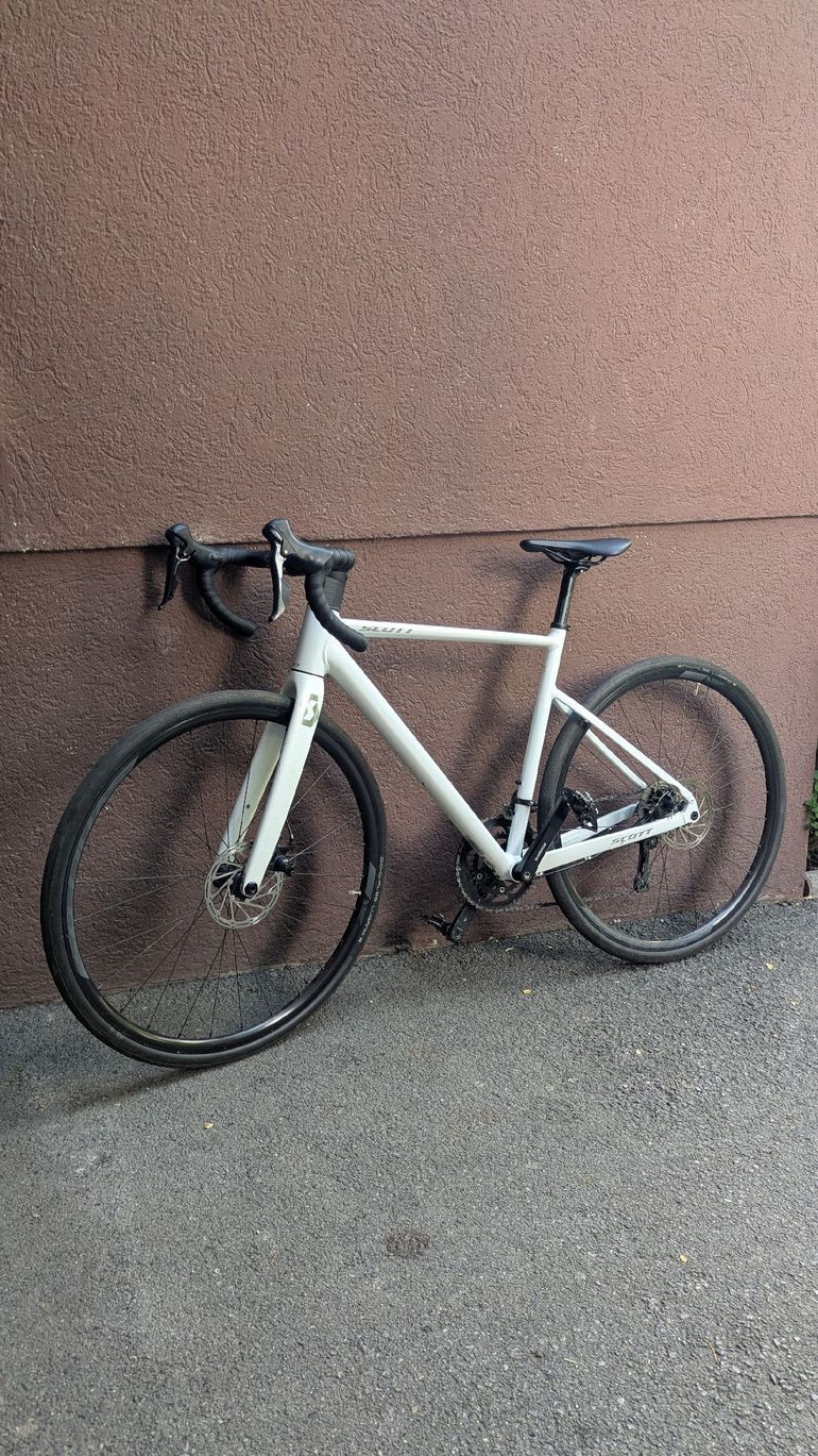 Scott Contessa Speedster 15 2023 2023 Road & Gravel de segunda mano, Blanco — imagen 2 de 3