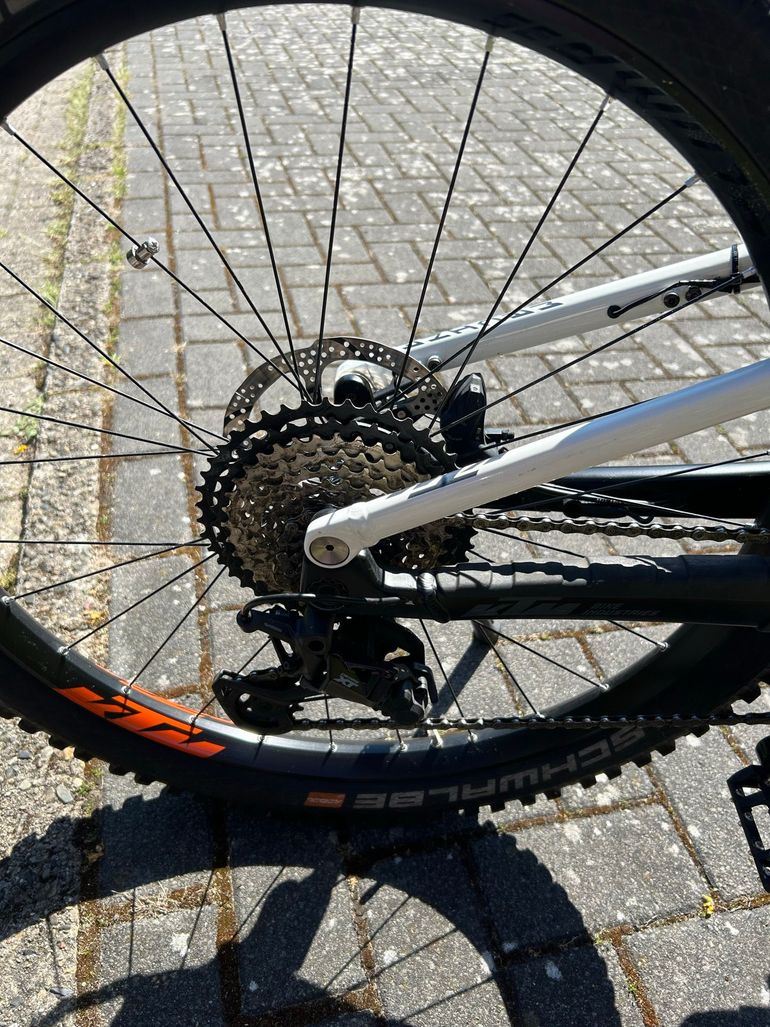 Tweedehands KTM Macina Kapoho Master 2020 2020 Mountainbike — afbeelding 2 van 9