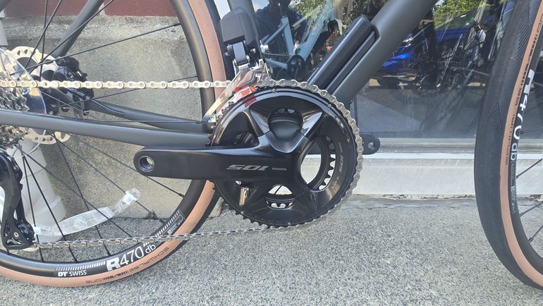 Used Cannondale Synapse Carbon 2 LE 2023 2023 Road & Gravel, Black — image 4 of 9