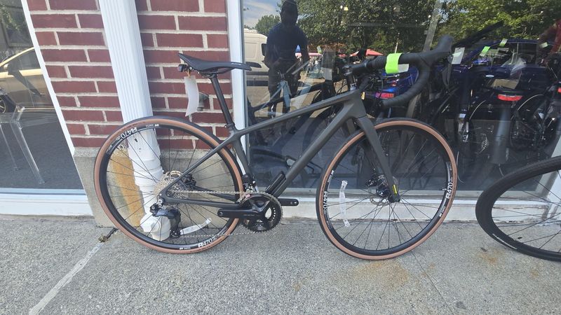 Used Cannondale Synapse Carbon 2 LE 2023 2023 Road & Gravel