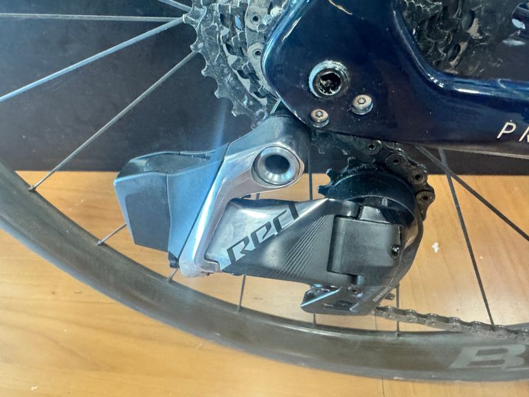 Käytetty Trek Émonda SLR 9 eTap 2021 2021 Road & Gravel — kuva 12 / 30
