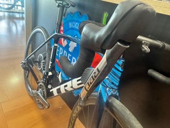 Käytetty Trek Émonda SLR 9 eTap 2021 2021 Road & Gravel — kuva 18 / 30