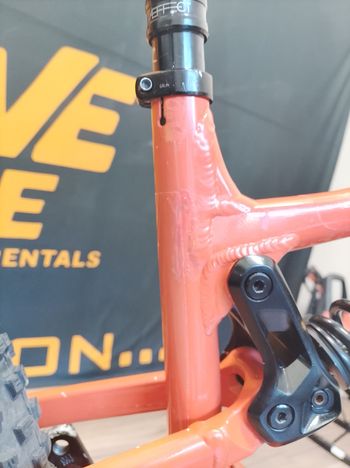 Rocky Mountain Instinct Powerplay 2023 Mountainbike de segunda mano, Naranja — imagen 5 de 7