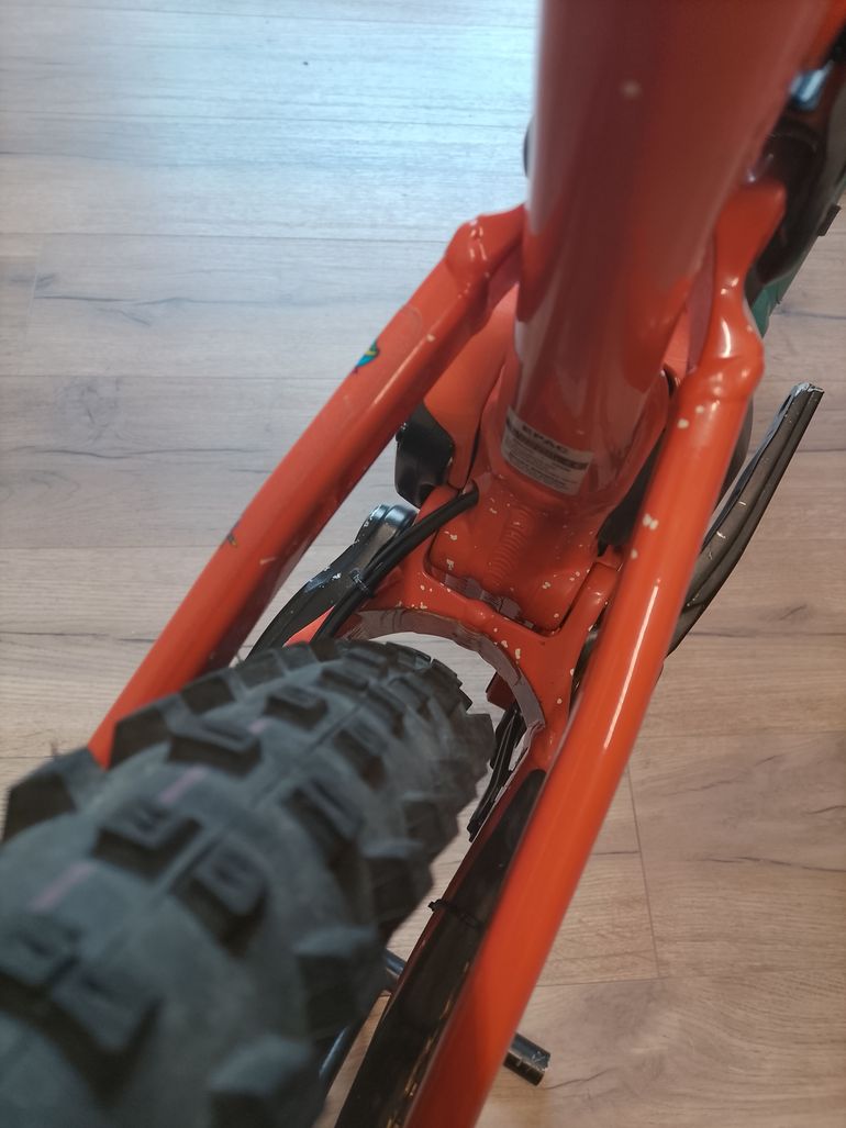 Rocky Mountain Instinct Powerplay 2023 Mountainbike de segunda mano, Naranja — imagen 4 de 7