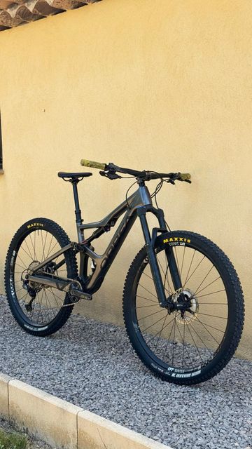 Tweedehands Orbea OCCAM M30 2020 2020 Mountainbike — afbeelding 1 van 8