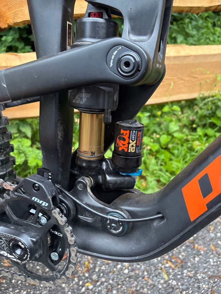 Propain TYEE CF ENDURO 27.5 Factory 2026 2026 Mountainbike d'occasion — image 5 sur 12