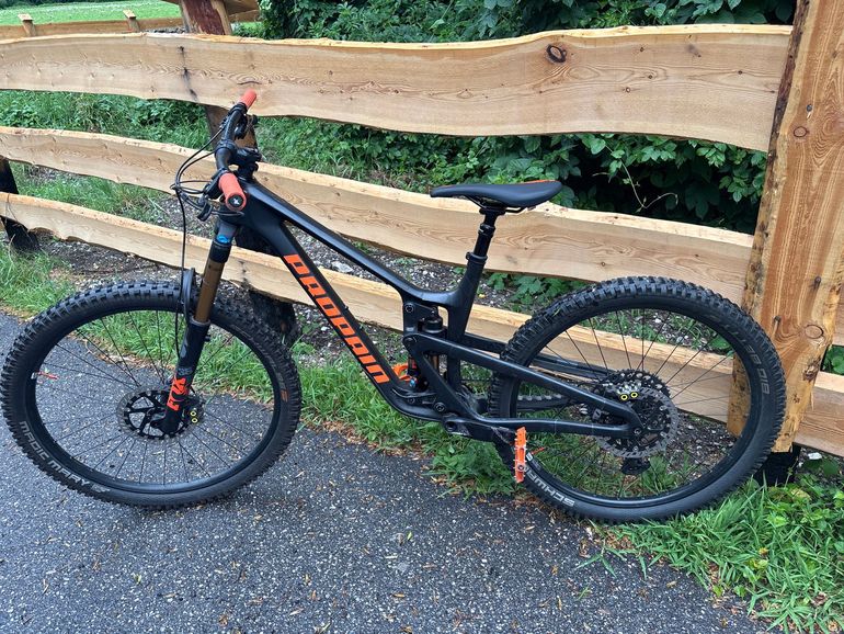 Propain TYEE CF ENDURO 27.5 Factory 2026 2026 Mountainbike d'occasion — image 2 sur 12