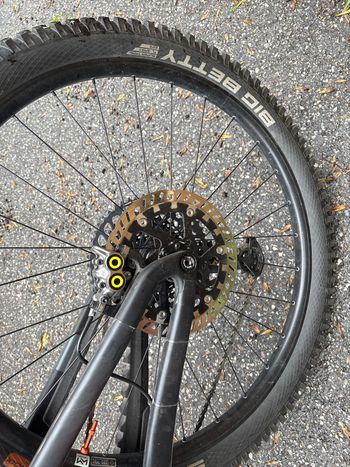 Propain TYEE CF ENDURO 27.5 Factory 2026 2026 Mountainbike d'occasion — image 11 sur 12