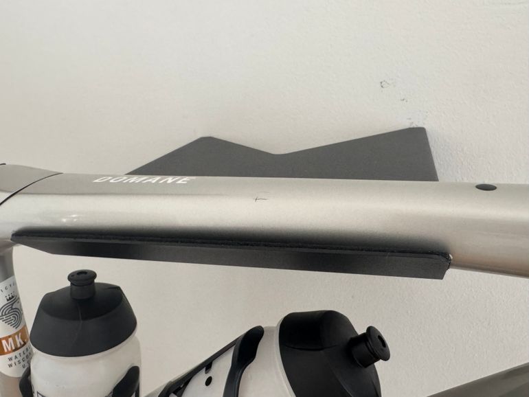 Used Trek Domane SL 6 Gen 4 2025 2025 Road & Gravel, Light Gray — image 3 of 4