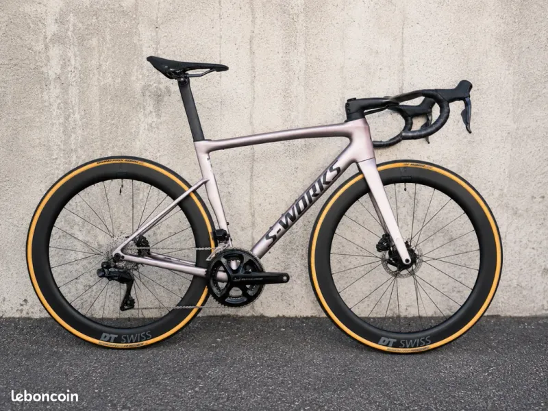 Specialized Sworks Tarmac Sl8 2025 Road & Gravel d'occasion