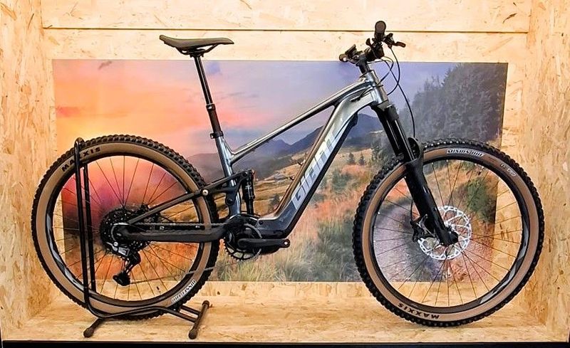 Giant Stance E+ 1 2027 2027 MTB usato