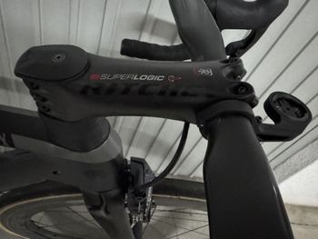 Canyon Aeroad SRAM Red eTap 2018 Road & Gravel de segunda mano, Negro — imagen 3 de 6