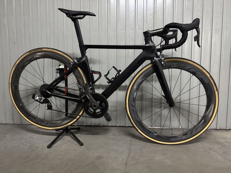 Used Canyon Aeroad SRAM Red eTap 2018 Road & Gravel